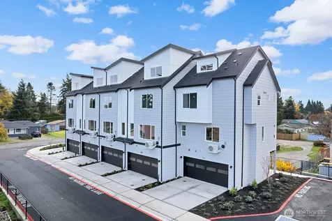 1401 SW 111th Lane Seattle WA 98146
