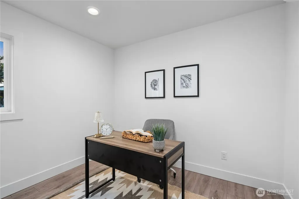 9731 13th Avenue NW Seattle WA 98117