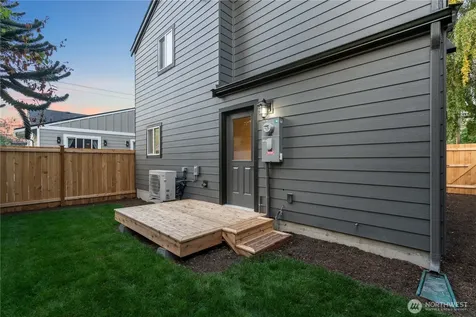 9731 13th Avenue NW Seattle WA 98117