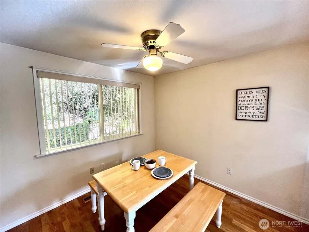 296 Dungeness Meadows Sequim WA 98382