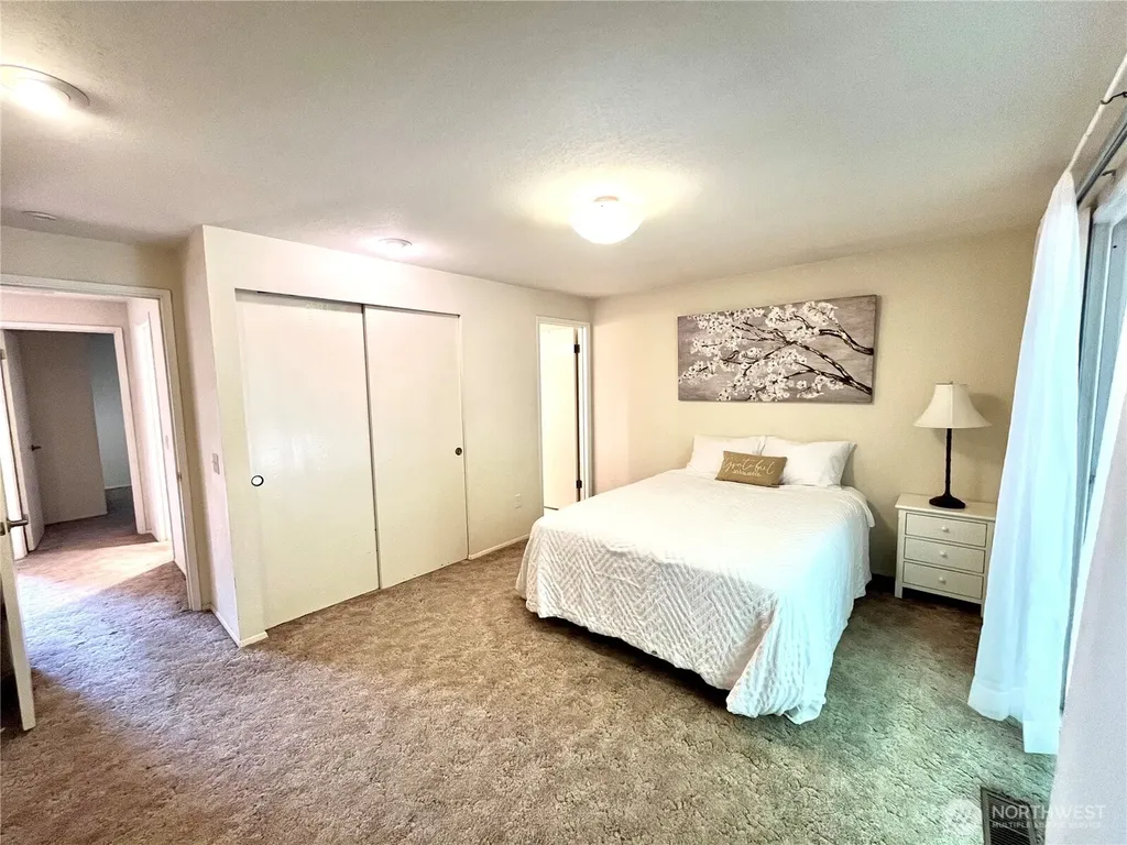 296 Dungeness Meadows Sequim WA 98382