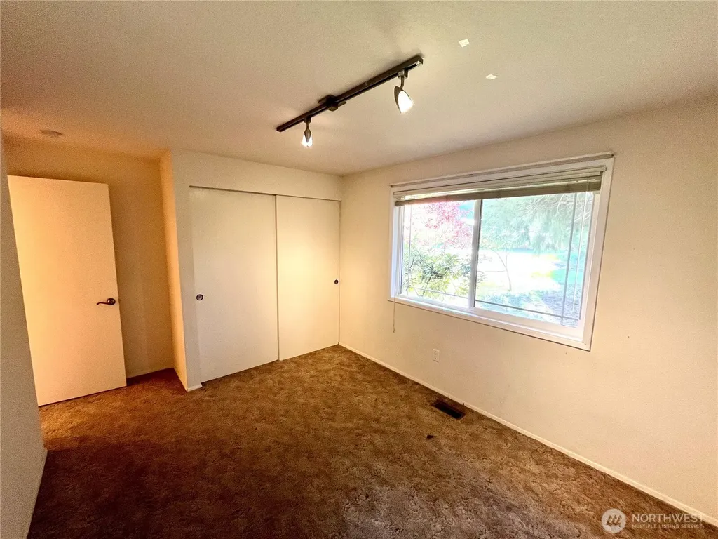 296 Dungeness Meadows Sequim WA 98382