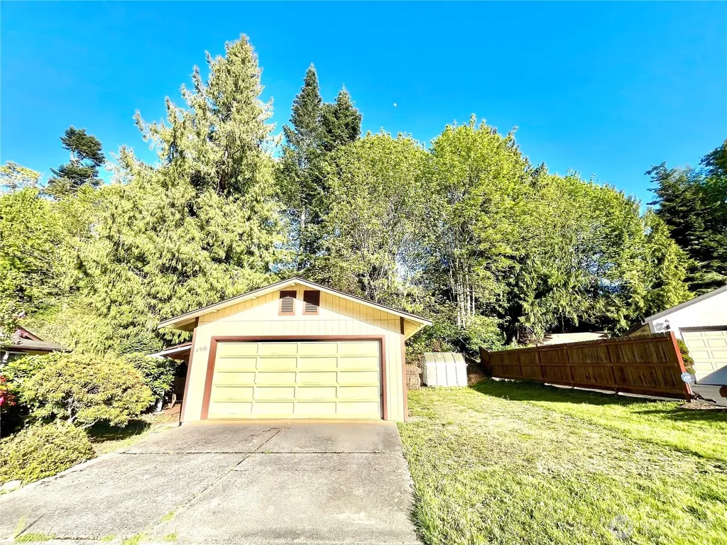 296 Dungeness Meadows Sequim WA 98382