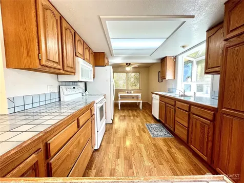 296 Dungeness Meadows Sequim WA 98382