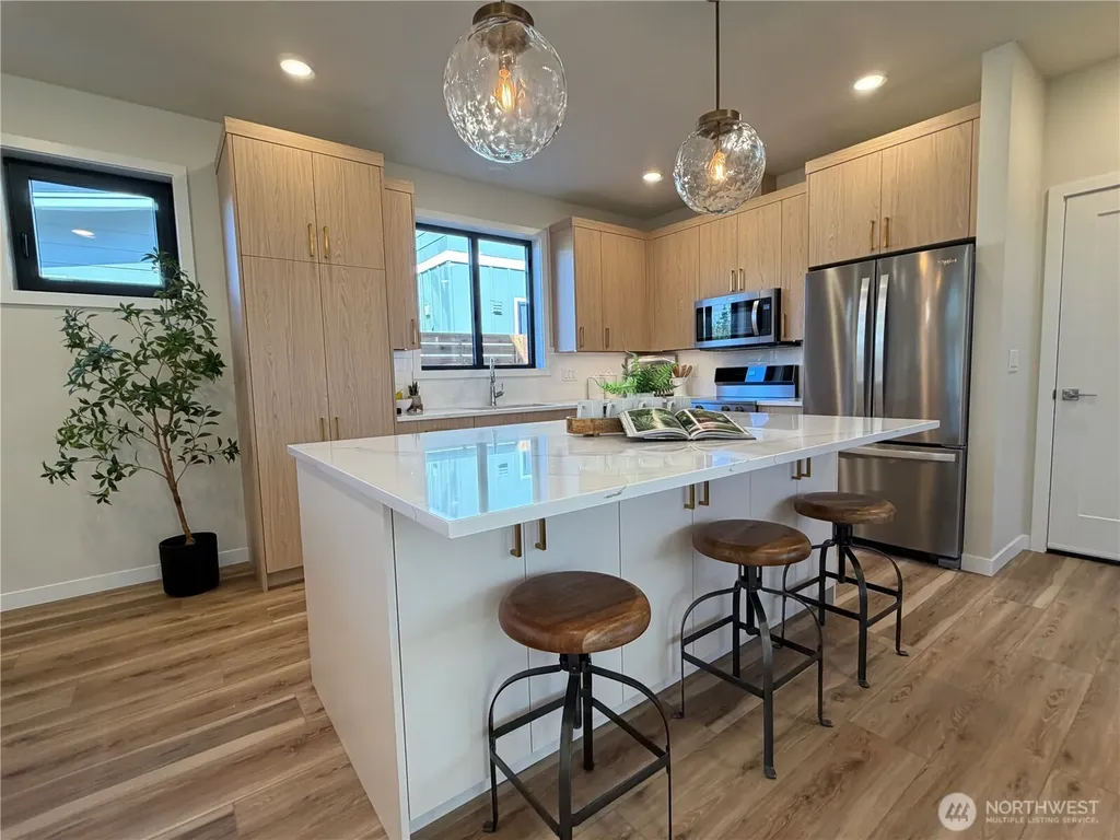 4312 Creston Way Bellingham WA 98226