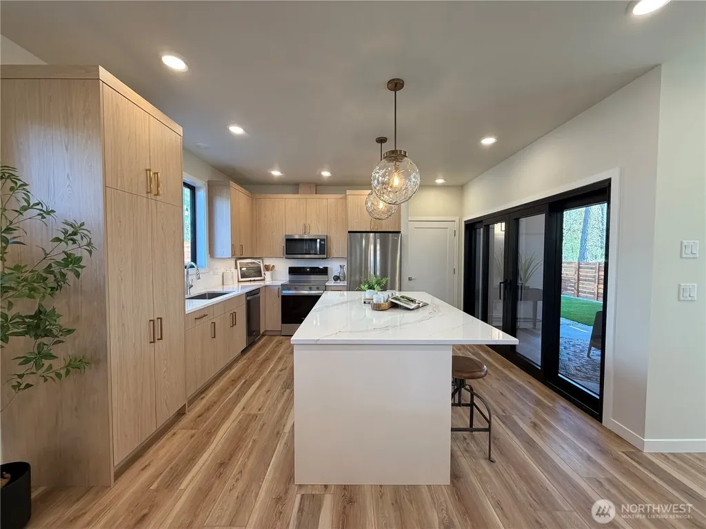 4312 Creston Way Bellingham WA 98226