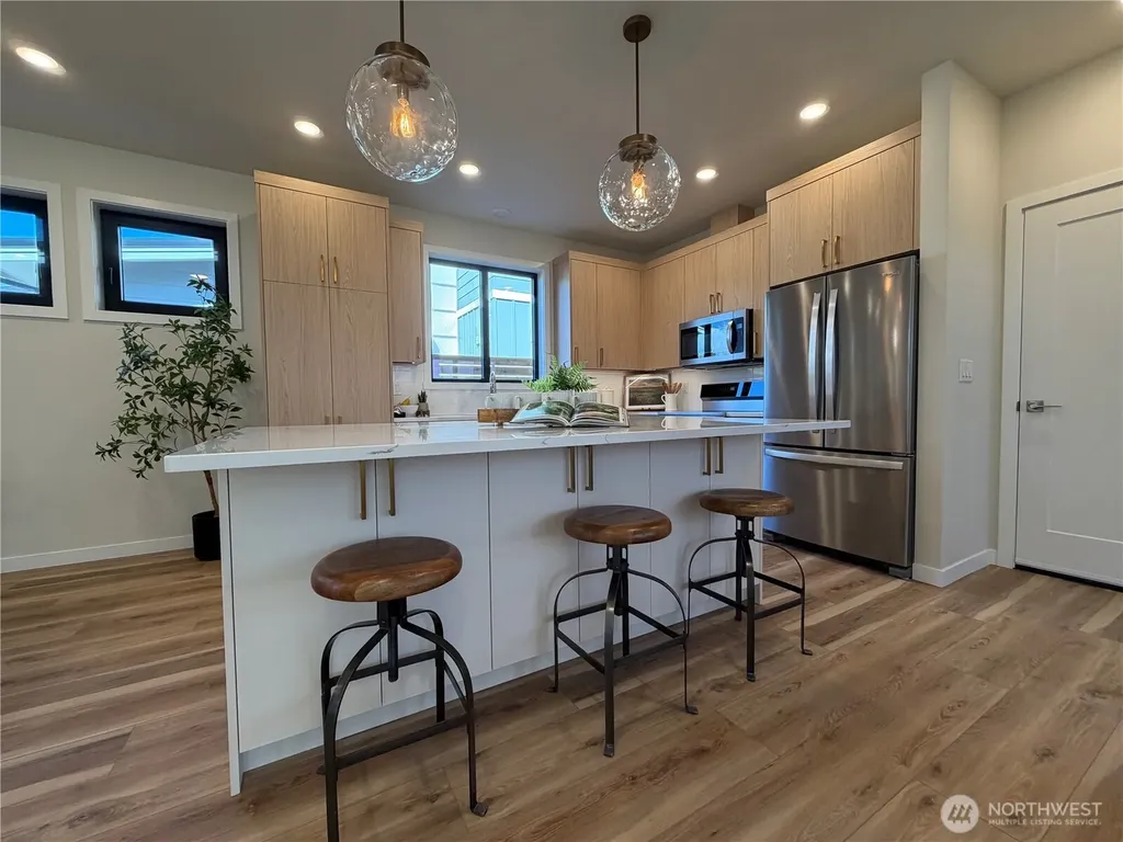 4312 Creston Way Bellingham WA 98226