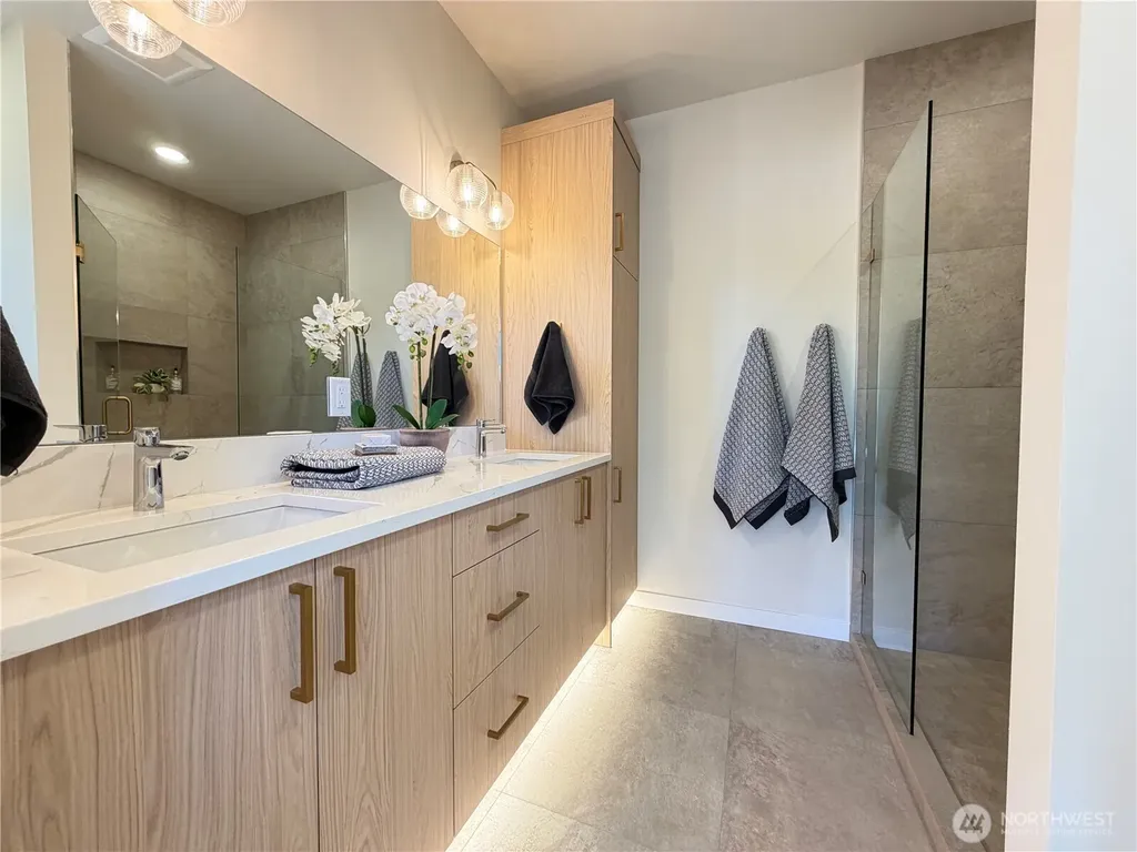 4312 Creston Way Bellingham WA 98226