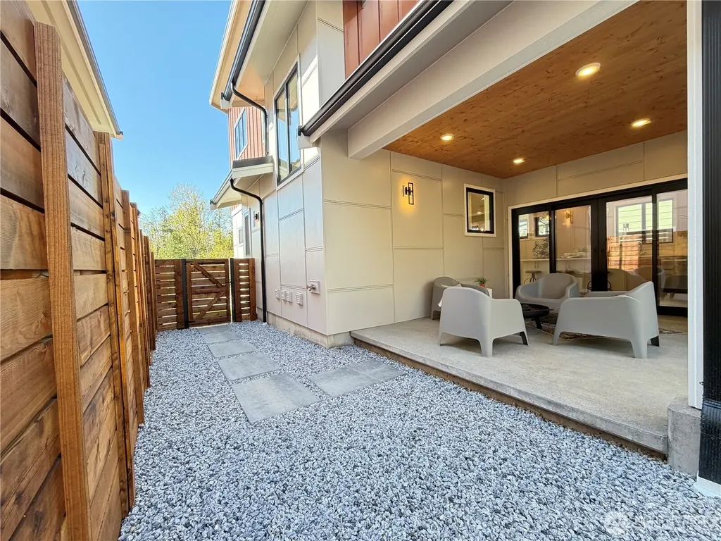 4312 Creston Way Bellingham WA 98226