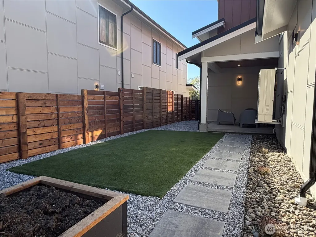 4312 Creston Way Bellingham WA 98226