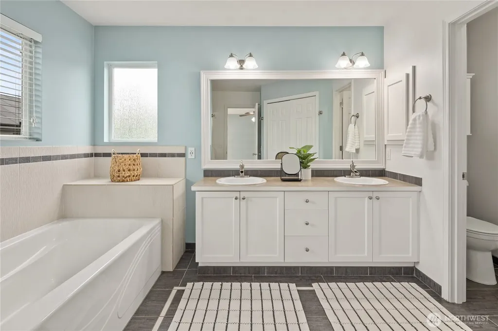 22432 SE 281st Street Maple Valley WA 98038