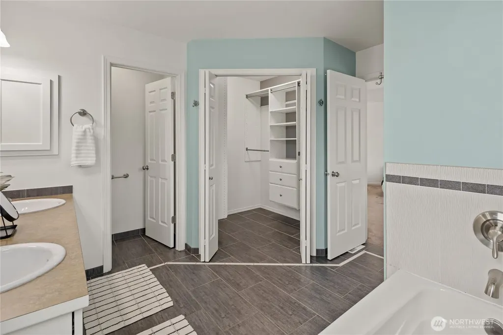 22432 SE 281st Street Maple Valley WA 98038