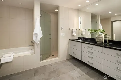 3840 E Mercer Way Mercer Island WA 98040