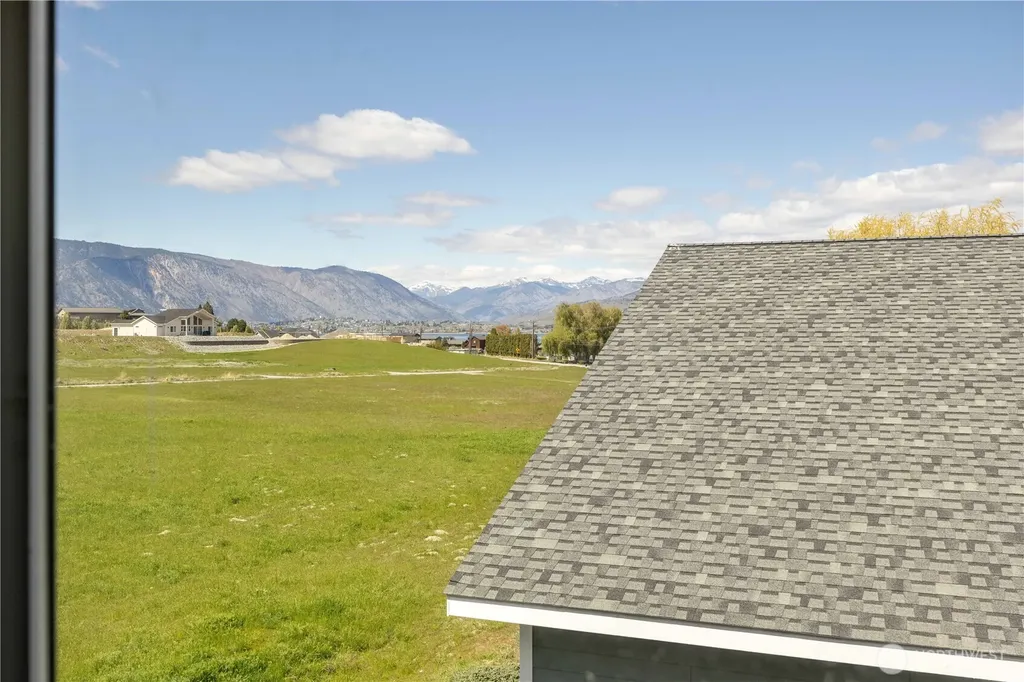 90 Lees Place Chelan WA 98816