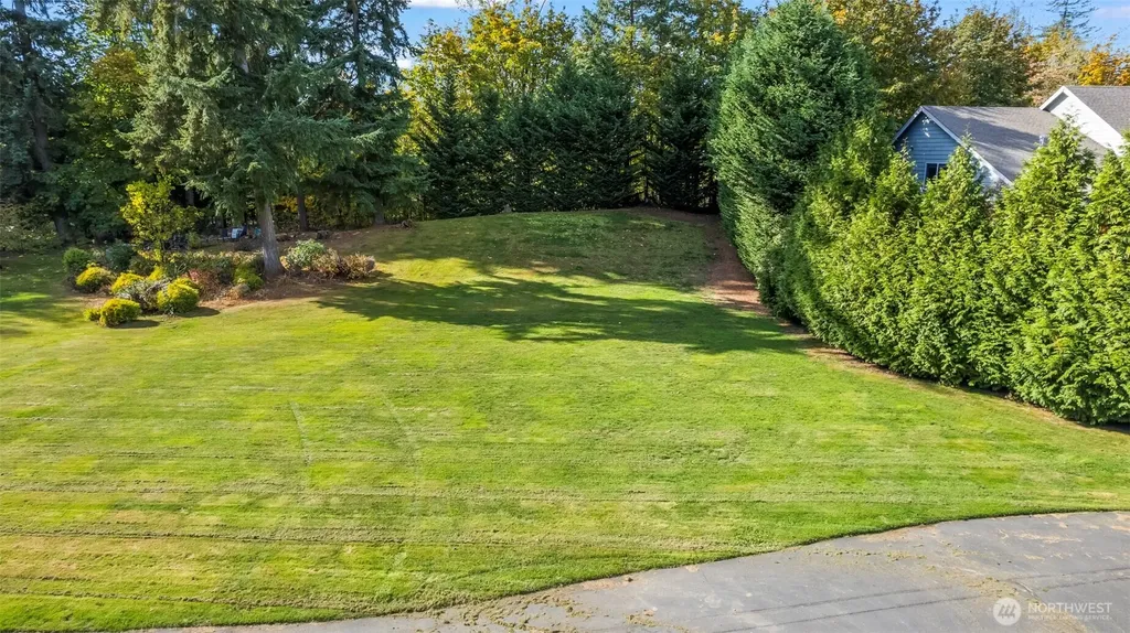 13728 96th Avenue E Puyallup WA 98373