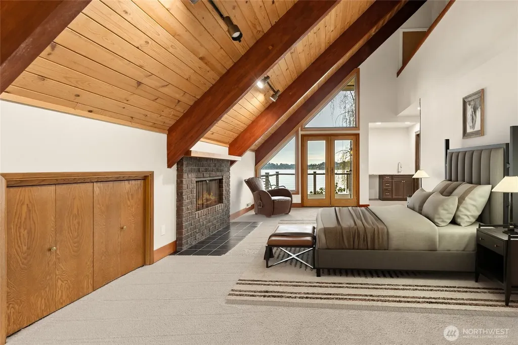 1105 14th Avenue Fox Island WA 98333