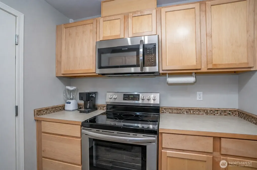 1207 63rd Street SE Auburn WA 98092