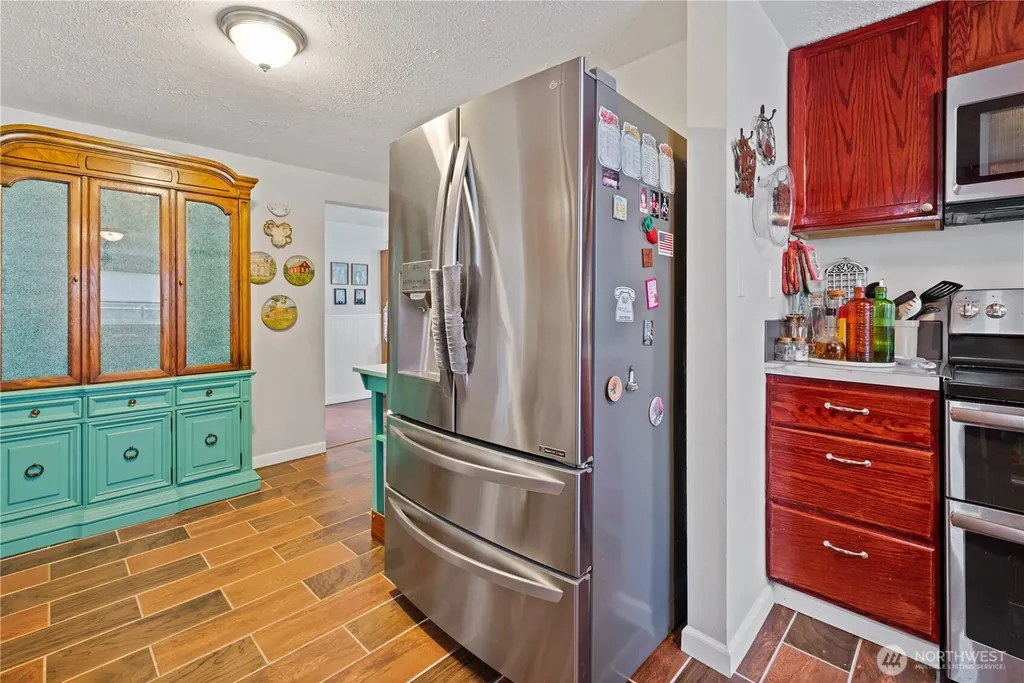 722 SW 2nd Avenue Castle Rock WA 98611