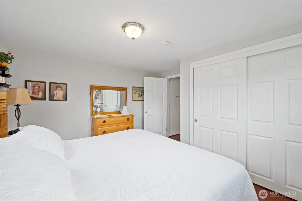722 SW 2nd Avenue Castle Rock WA 98611