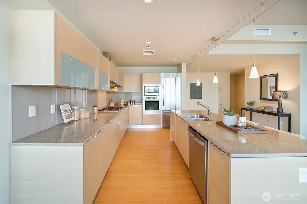 737 Olive Way Seattle WA 98101
