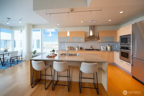 737 Olive Way Seattle WA 98101