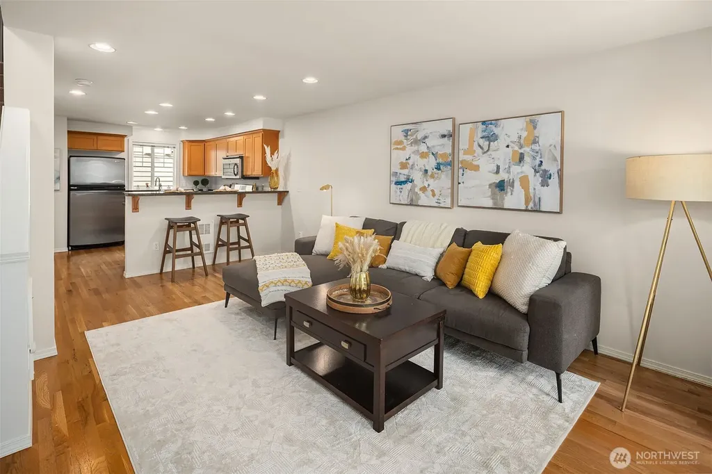 12317 10th Place NE Seattle WA 98125