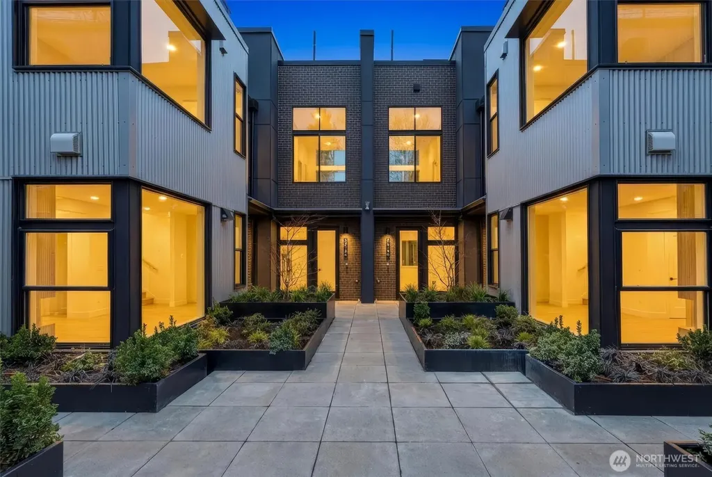 2014 Fairview Avenue E Seattle WA 98102