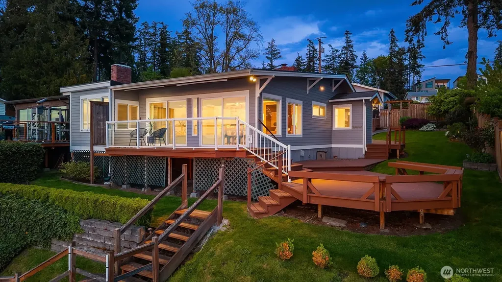 19312 Soundview Drive NW Stanwood WA 98292
