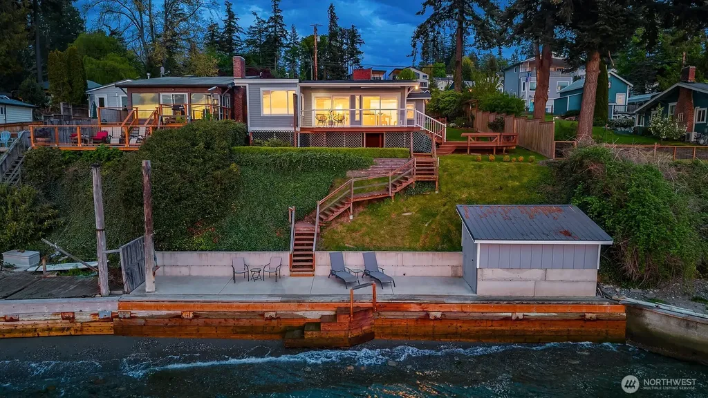 19312 Soundview Drive NW Stanwood WA 98292