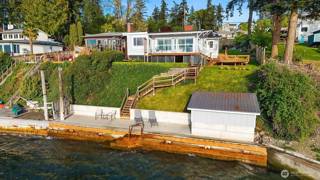19312 Soundview Drive NW Stanwood WA 98292