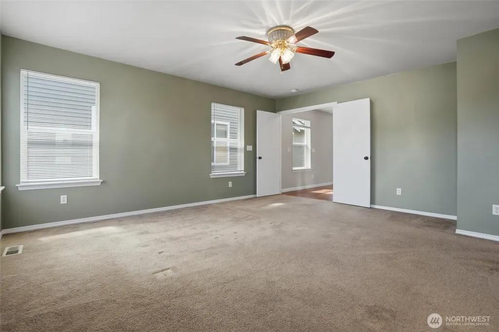 4307 Murrelet Avenue SW Port Orchard WA 98367