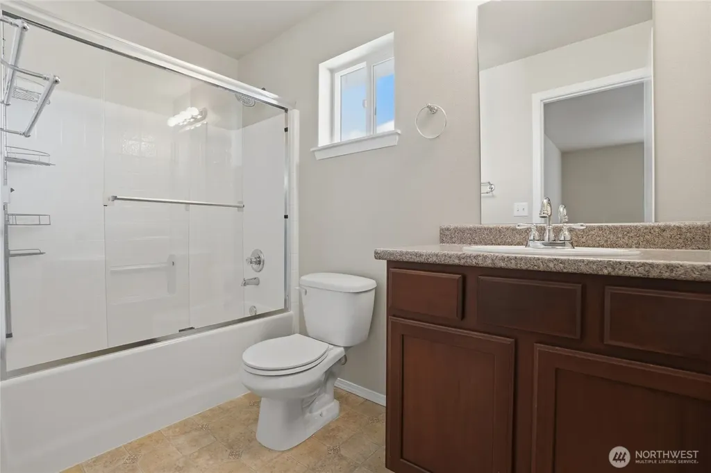 4307 Murrelet Avenue SW Port Orchard WA 98367