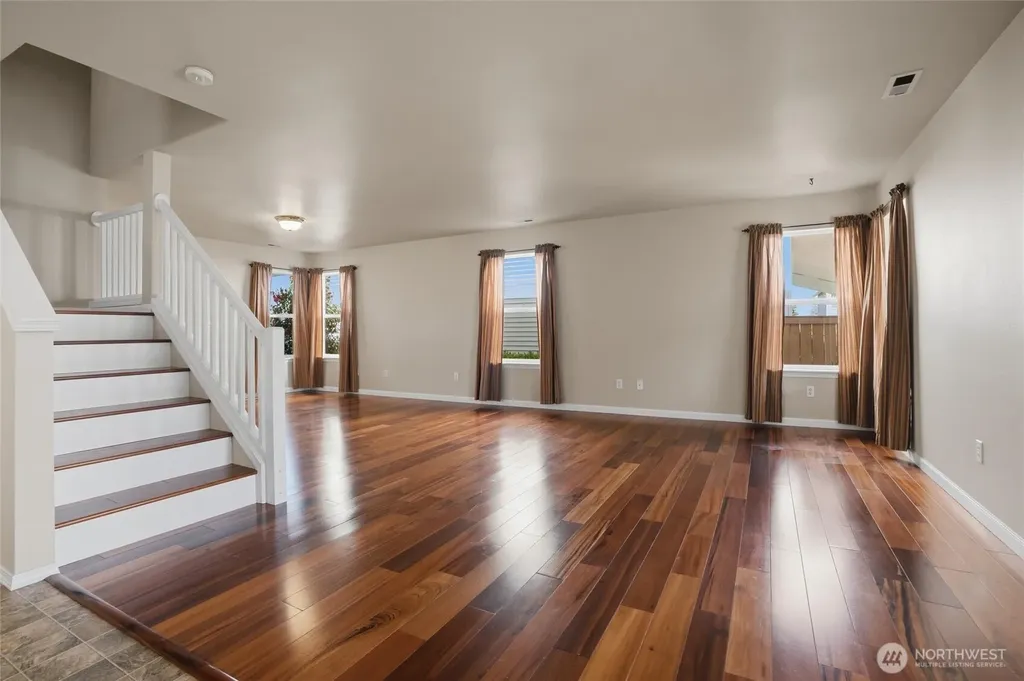 4307 Murrelet Avenue SW Port Orchard WA 98367