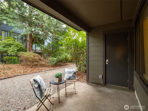 1819 N 107th Street Seattle WA 98133