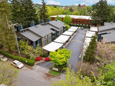 1819 N 107th Street Seattle WA 98133