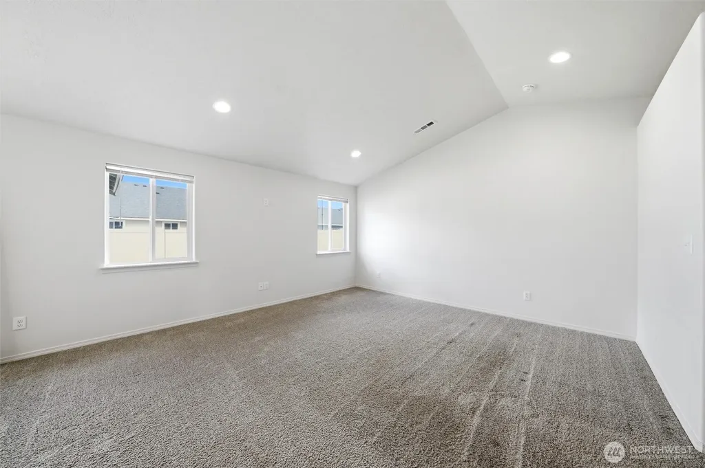 1032 W Sequoia Road Moses Lake WA 98837
