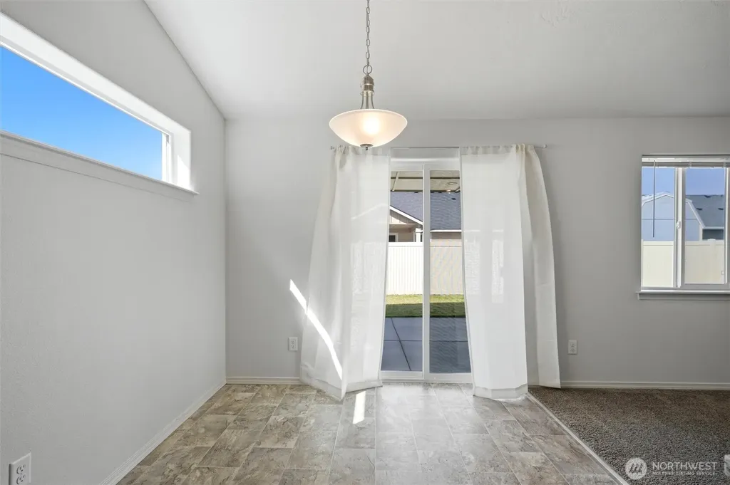 1032 W Sequoia Road Moses Lake WA 98837