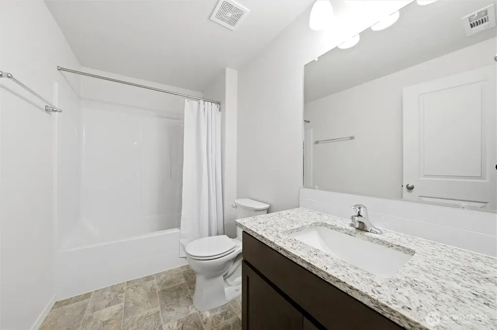 1032 W Sequoia Road Moses Lake WA 98837