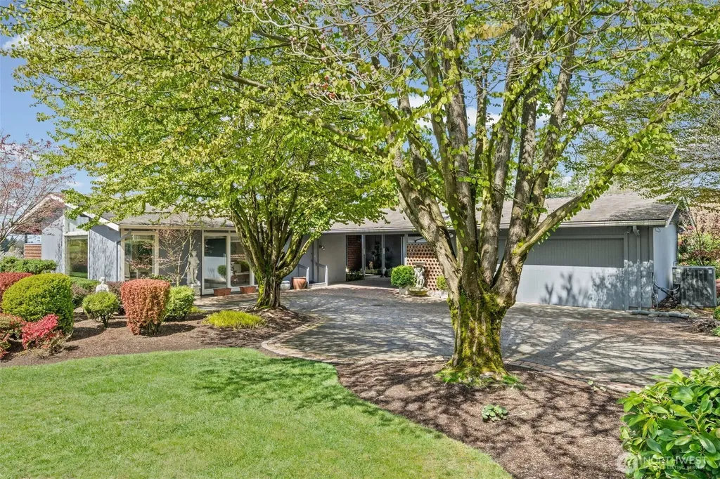 37627 165th Avenue SE Auburn WA 98092