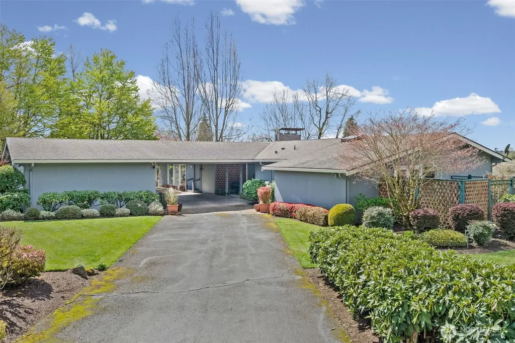 37627 165th Avenue SE Auburn WA 98092