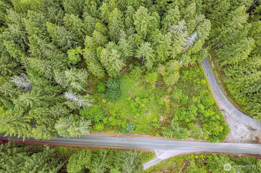 811 Herron Road NW Lakebay WA 98349