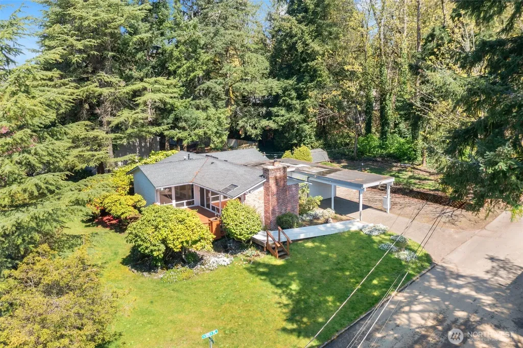 12604 109th Place Kirkland WA 98033