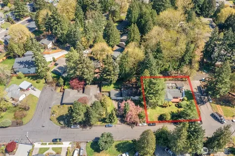 12604 109th Place Kirkland WA 98033