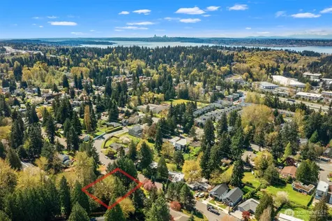 12604 109th Place Kirkland WA 98033