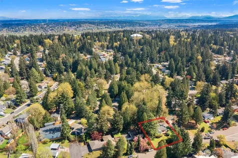 12604 109th Place Kirkland WA 98033