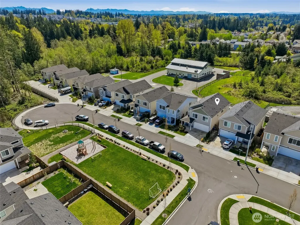 7142 42nd Place NE Marysville WA 98270