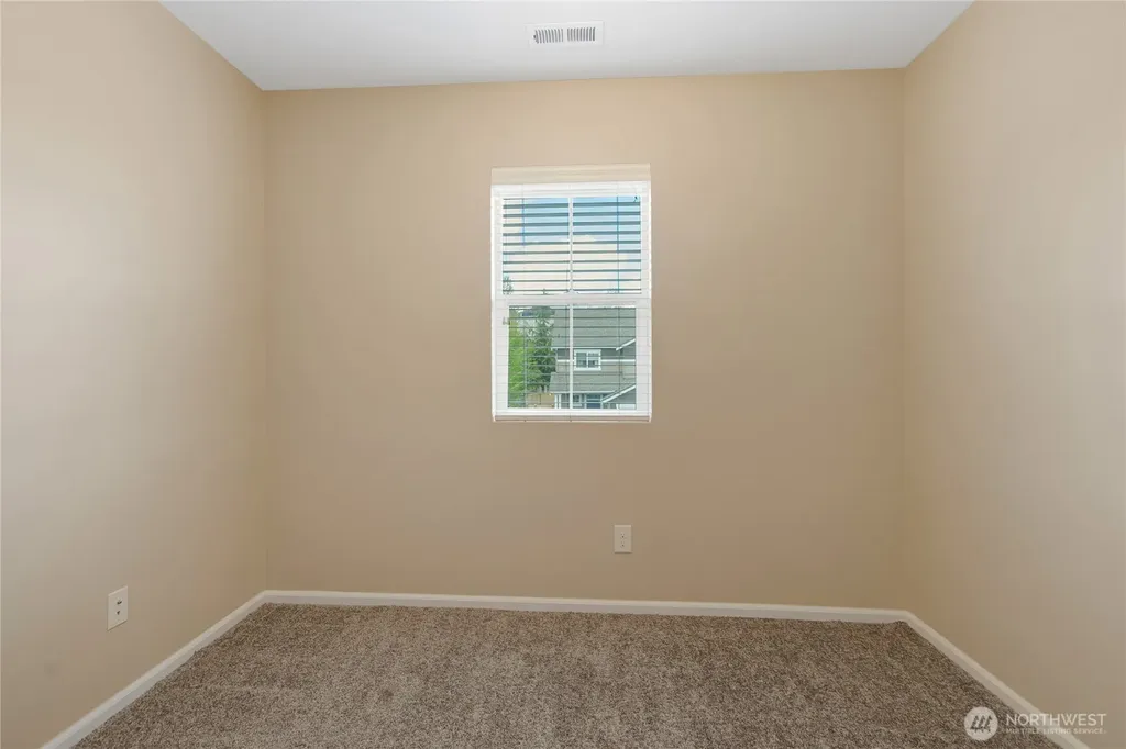 6702 Udall Place SE Auburn WA 98092