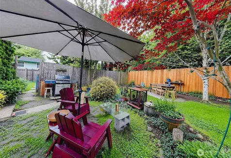 2517 E Pike Street Seattle WA 98122