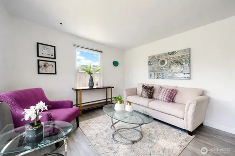 2517 E Pike Street Seattle WA 98122