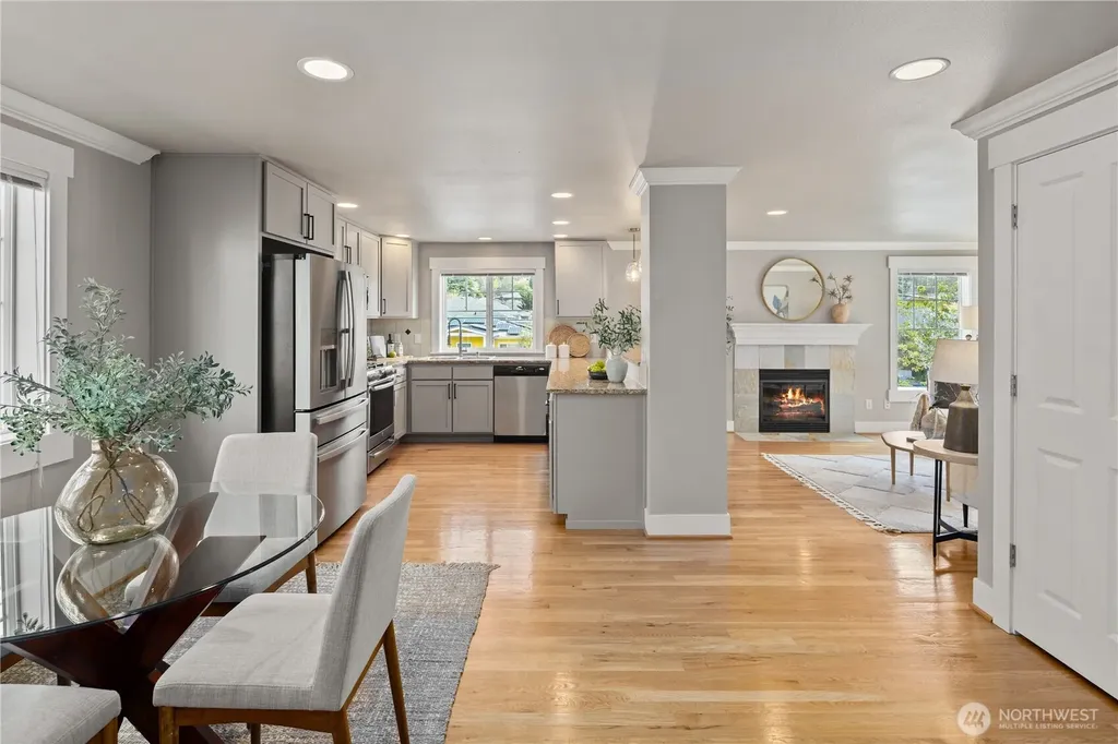 5015 8th Avenue NW Seattle WA 98107